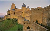Carcassonne - 09 - Porte d'Aude et Chateau comtal (19).jpg