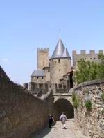 Carcassonne - 37 & 31 - Tour de la Justice, Tour Pinte au fond (2).jpg