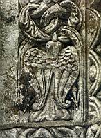 France,_Indre,_Paulnay,_Eglise_paroissiale,_Mur_de_la_facade,_Phenix